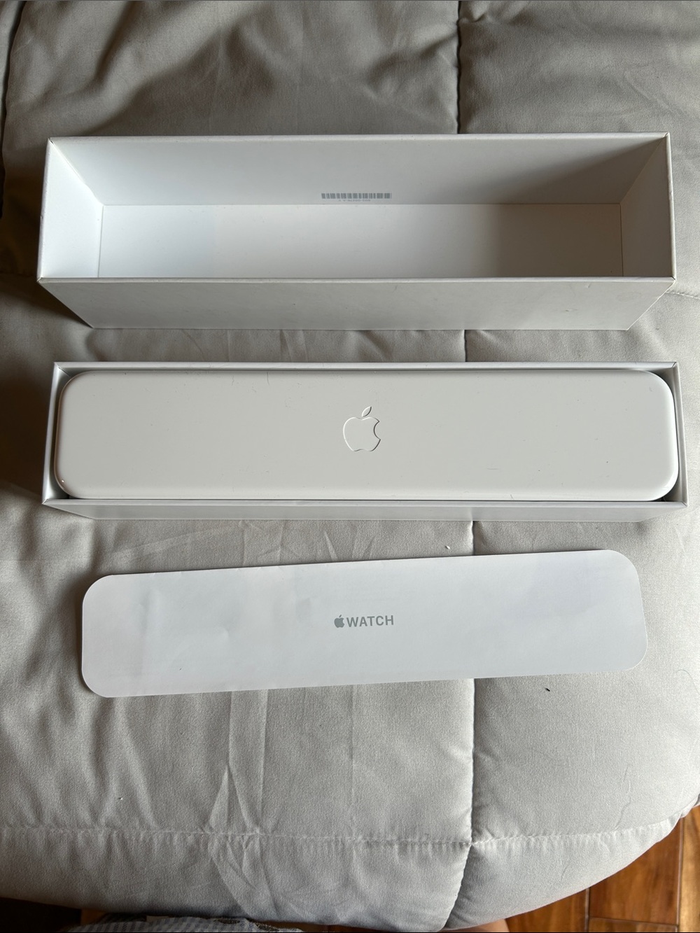 Apple Watch Accessory Box - White - Picture 3 of 6